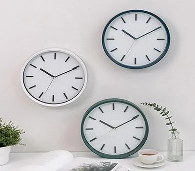 시계 홍보물 색상 심리학 활용한 브랜딩 효과 분석